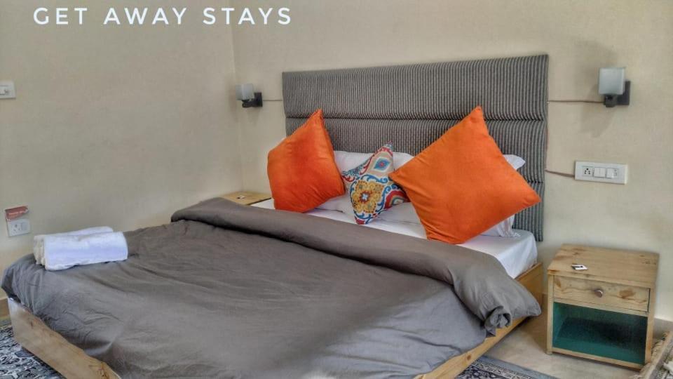 Getaway Stays Manali ภายนอก รูปภาพ